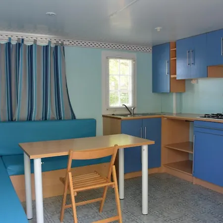 La Aventura Playa Camping